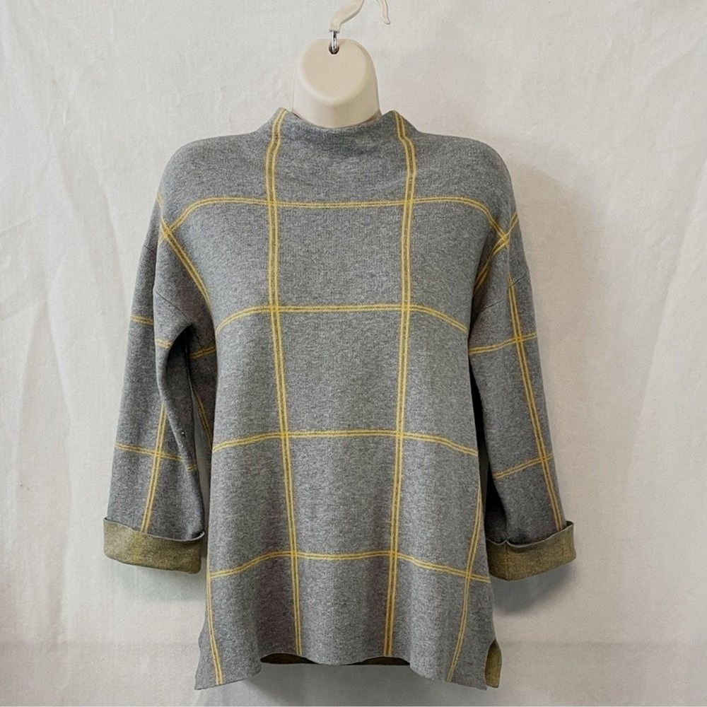 Tahari Gray Yellow Windowpane Plaid Mock Neck Sweater Top Back Zip Size M